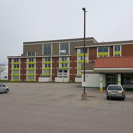 Days Inn & Suites By Wyndham Grand Rapids Near Downtown Wyoming Zewnętrze zdjęcie