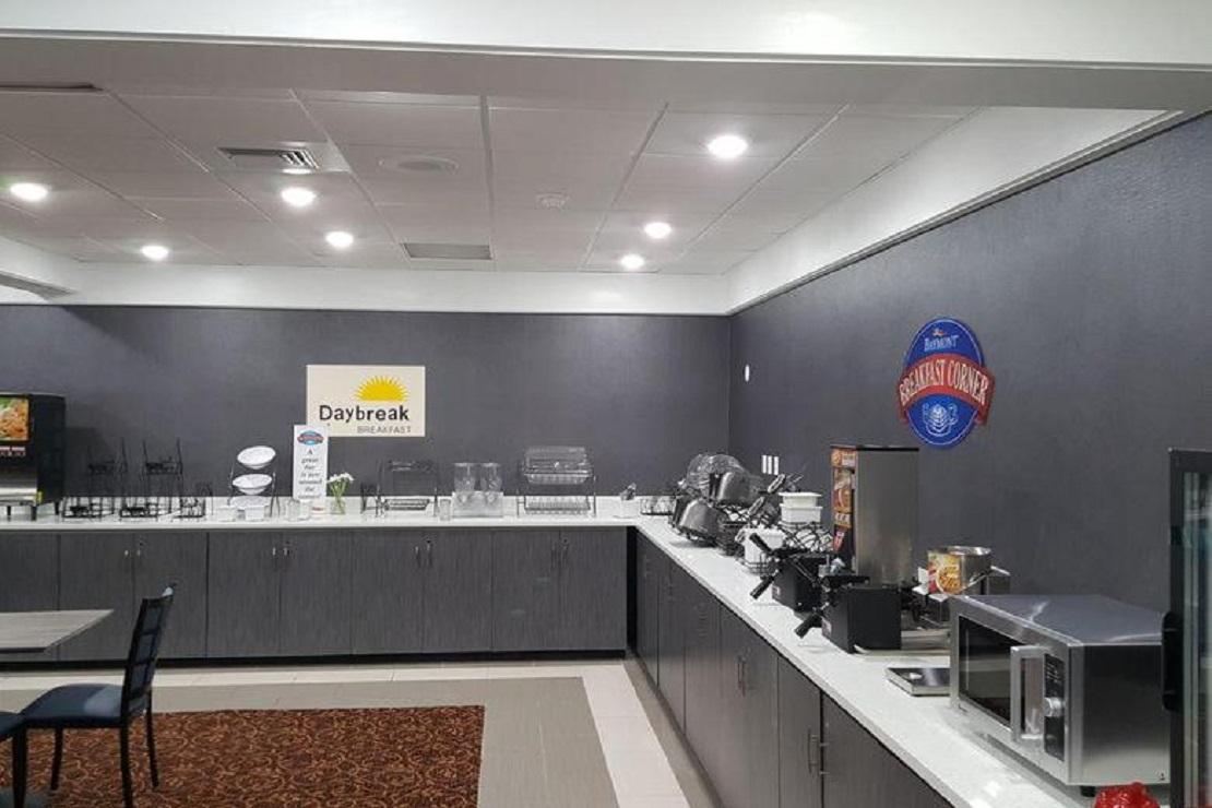 Days Inn & Suites By Wyndham Grand Rapids Near Downtown Wyoming Zewnętrze zdjęcie