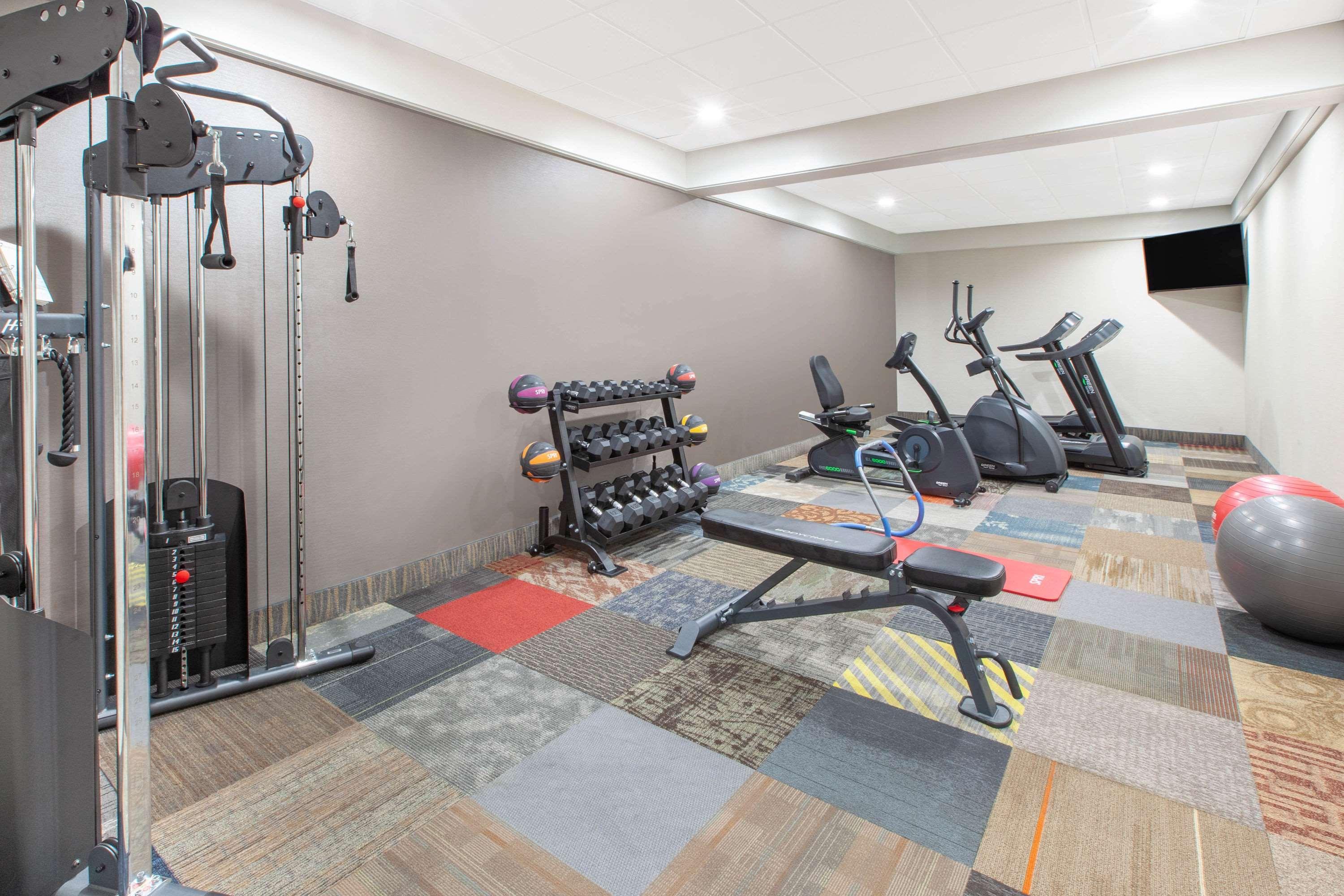 Days Inn & Suites By Wyndham Grand Rapids Near Downtown Wyoming Zewnętrze zdjęcie